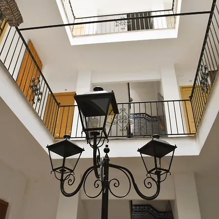 Puerta Carmona Appartement *